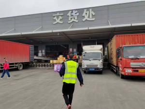 四川机场航空物流日益壮大-四川航空快递